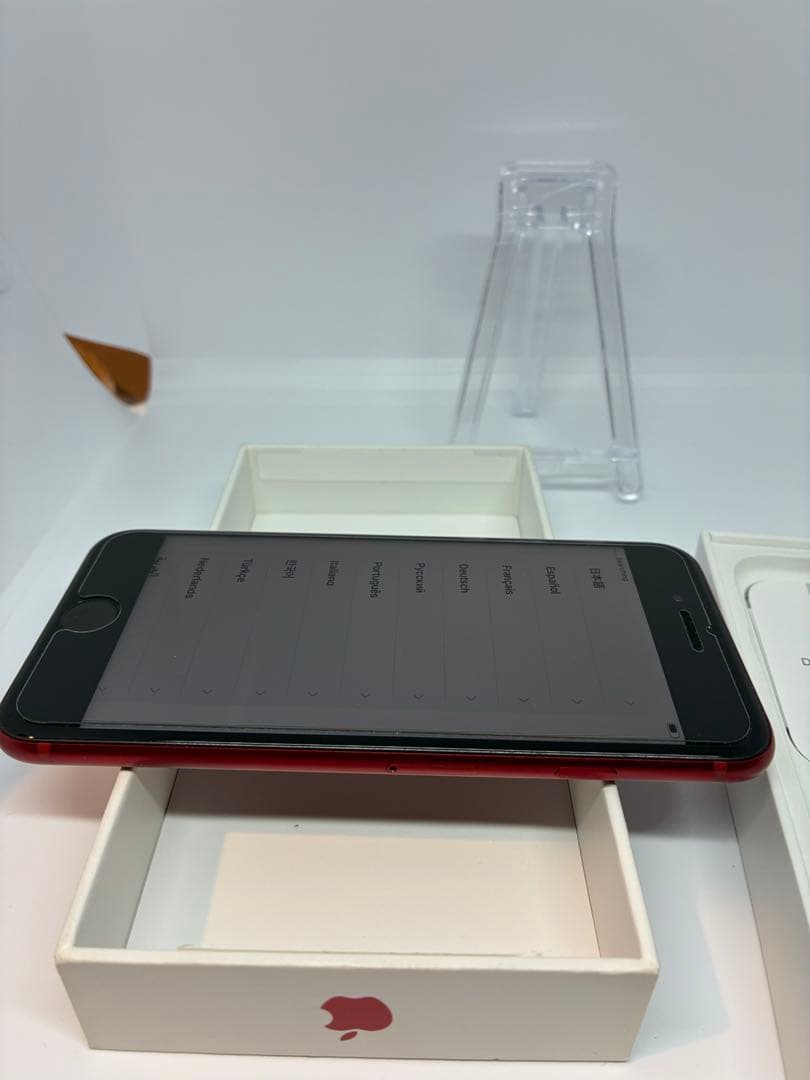 iPhone SE 第3世代 64GB RED SIMフリー美品バッテリー96%