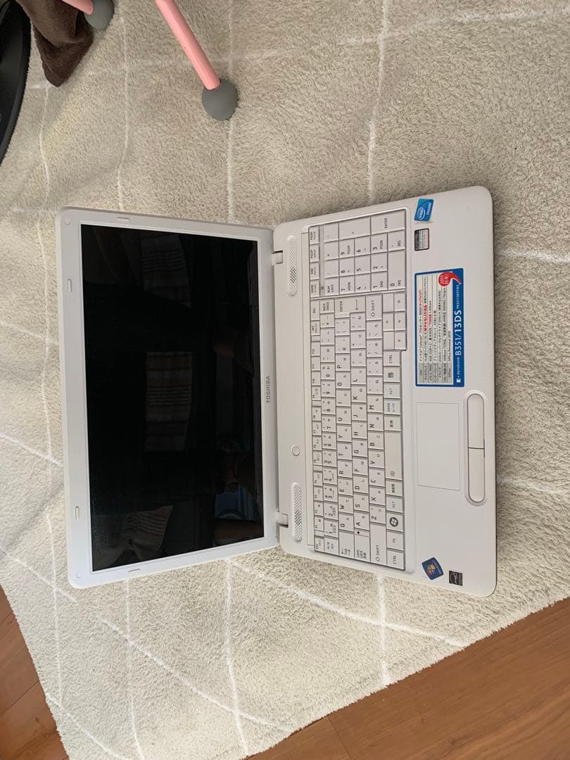 TOSHIBA B351/13D ホワイトノートPC