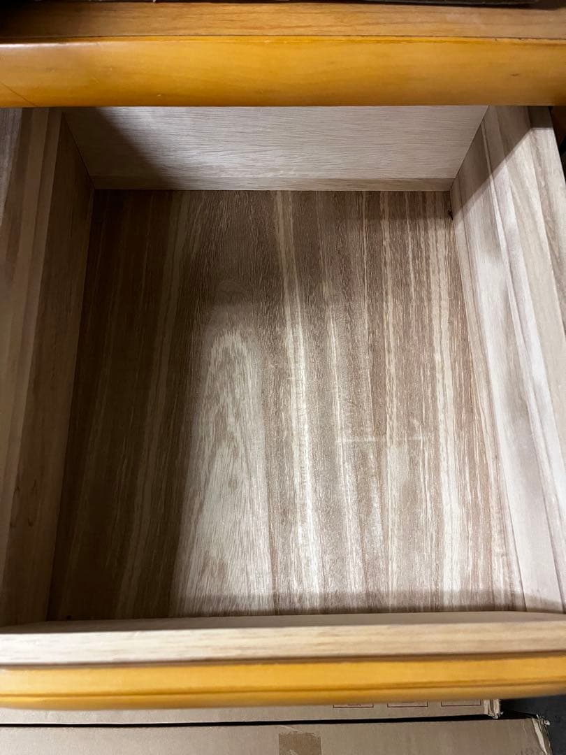タンス　木製チェスト　箪笥