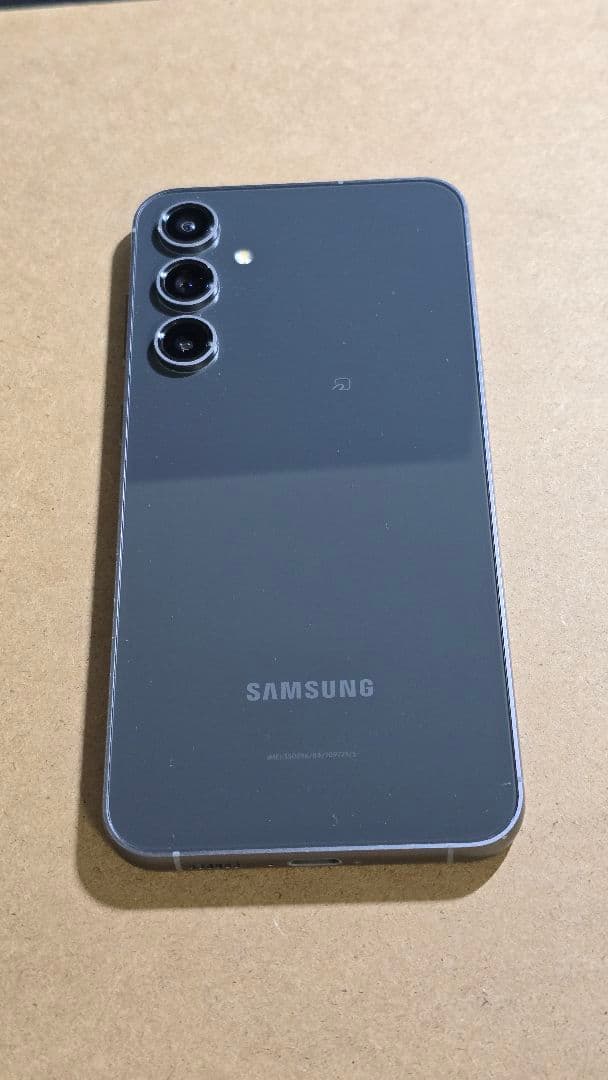 Samsung Galaxy S23FE グラファイト 本体