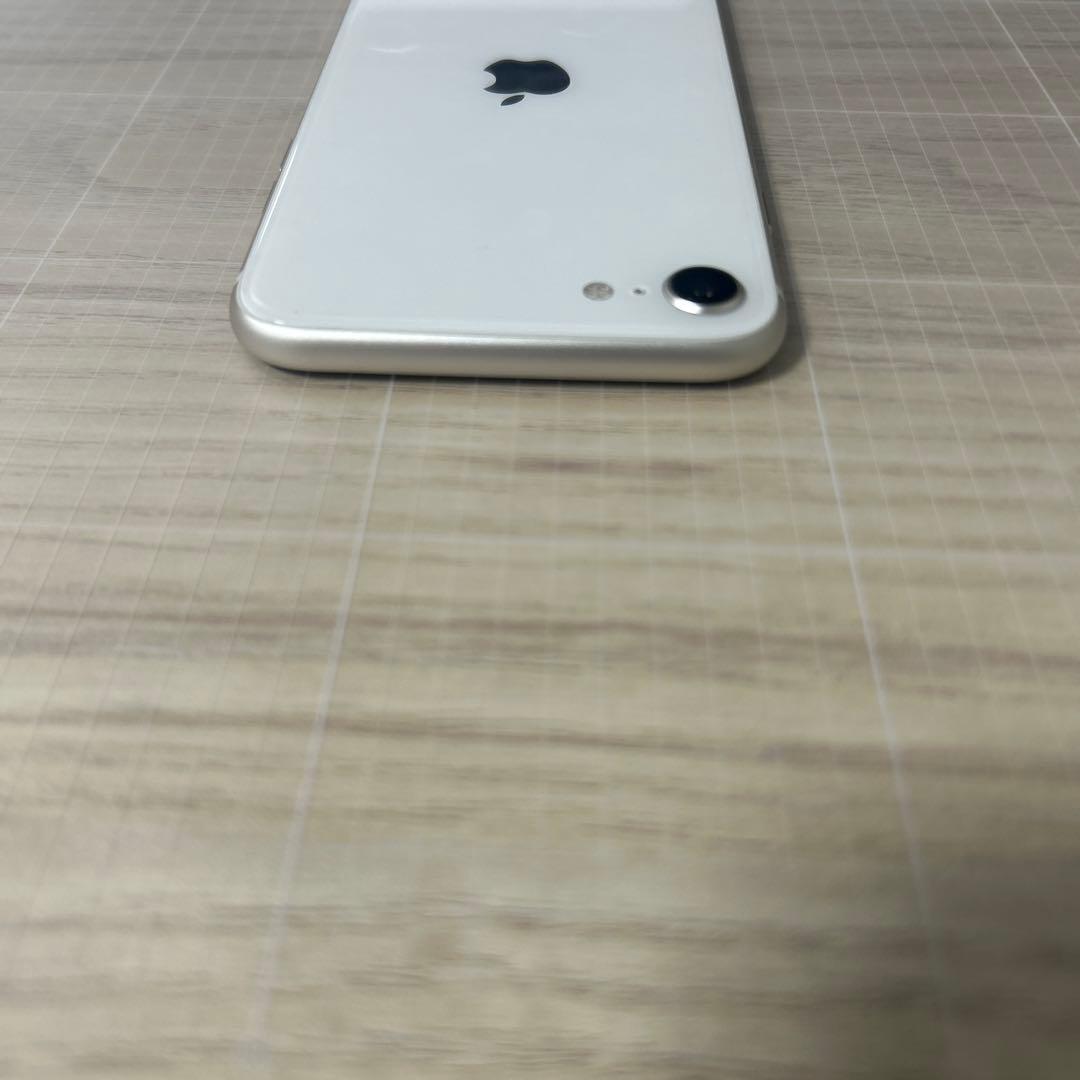 iPhoneSE3 64GB スターライト SIMフリー