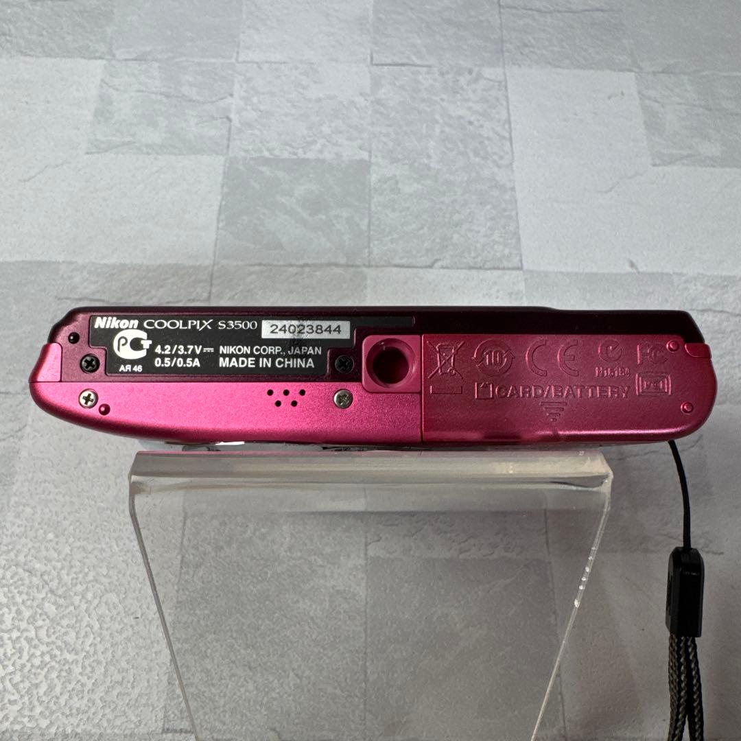 B110 Nikon COOLPIX S3500 ニコン クールピクス デジカメ