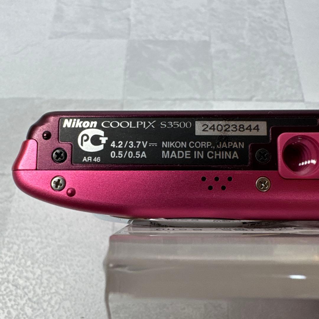 B110 Nikon COOLPIX S3500 ニコン クールピクス デジカメ