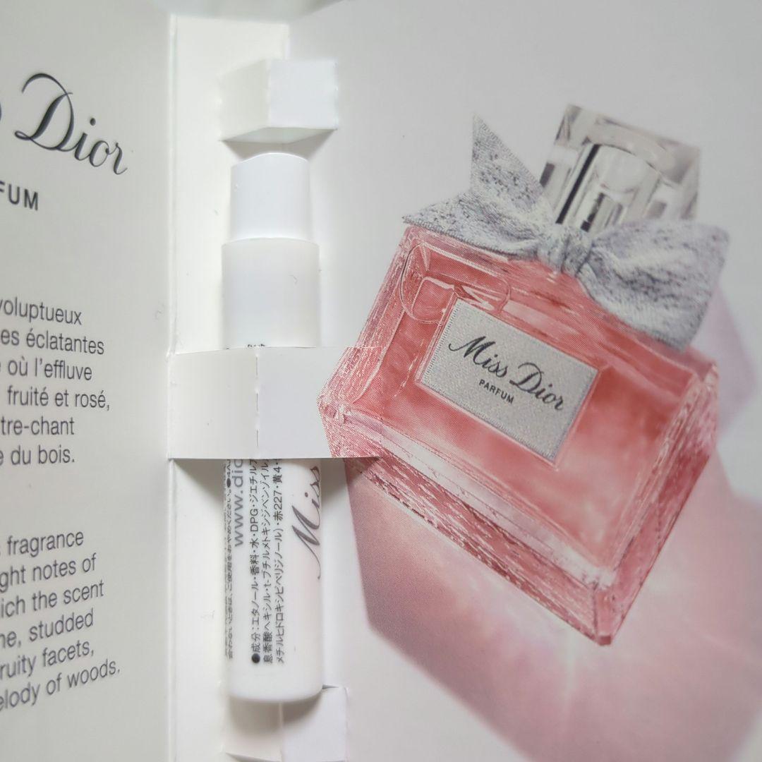 ★*゜様 CHRISTIAN DIOR クリスマスコフレ2024限定アイシャドウ