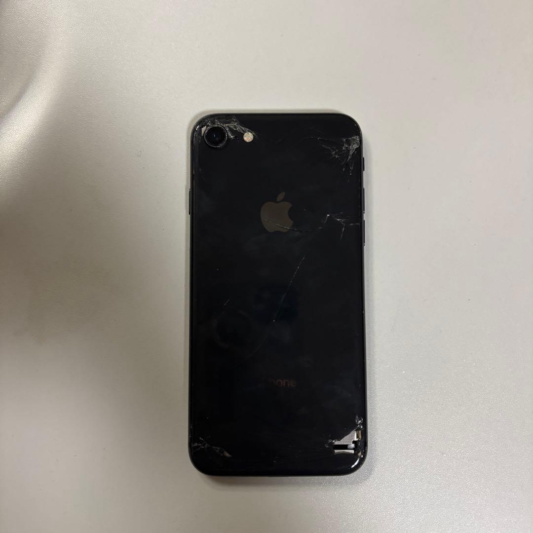 Apple iPhone 8 スペースグレー 64G バッテリー容量87%