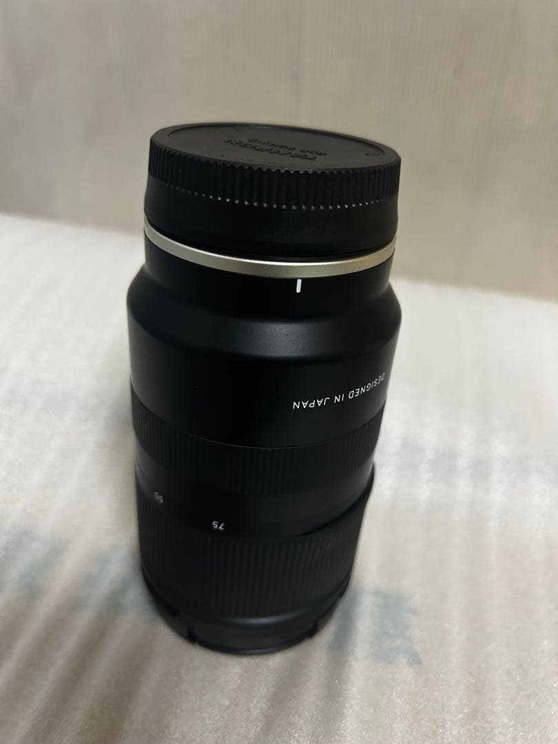 TAMRON 28-75mm F/2.8 Di III RXD ソニー　Eマウン
