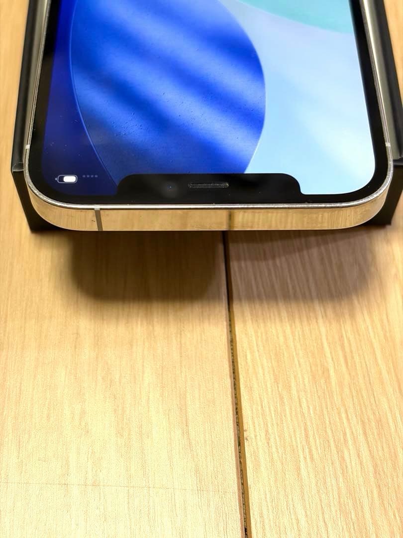 iPhone 12 pro 128GB シルバー