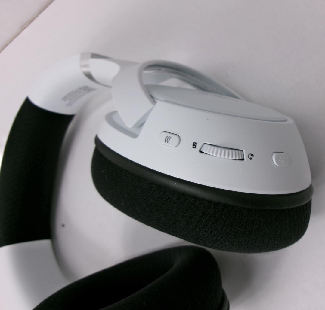 52▢RAZER Kaira Pro for Xbox NS0612-3