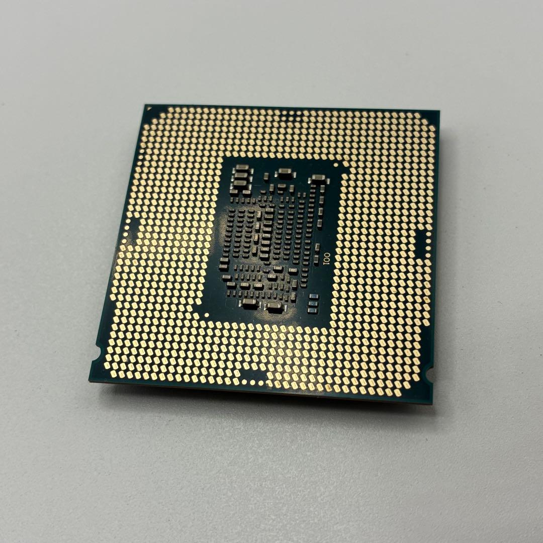 極美品　Intel Core i7-7700 CPU