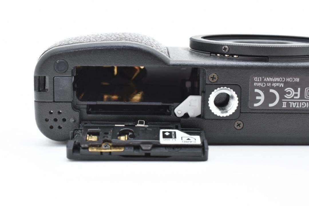 ■ 美品・S数5876回 ■ リコー　RICOH GR DIGITAL II