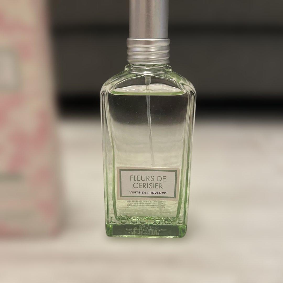 残多め♡ロクシタンチェリーブロッサム ホワイトマスカット 限定版 50ml