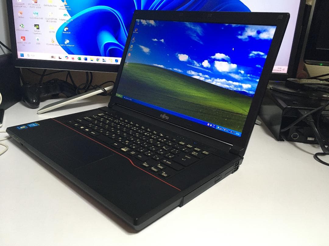 富士通 LIFEBOOK A553/H WindowsXP