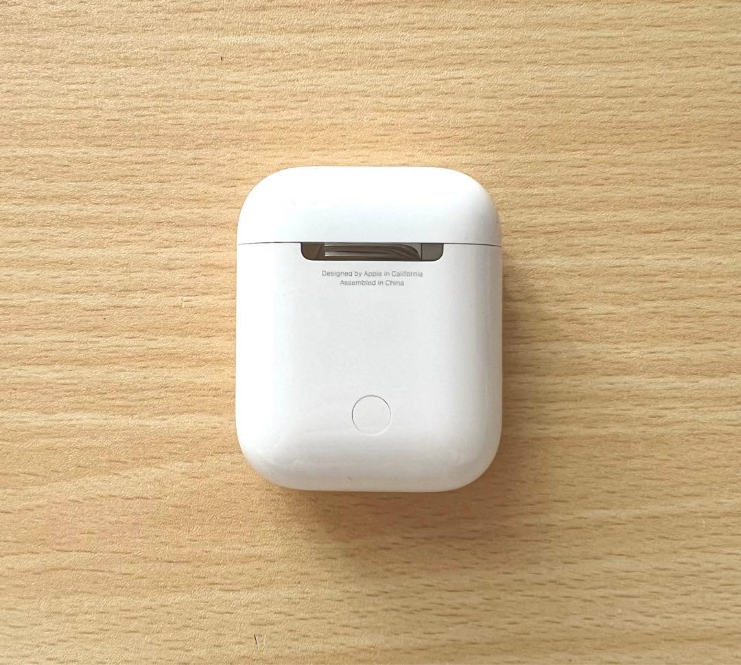 【正規品】 Apple AirPods2 第二世代 ホワイト 充電ケース付き