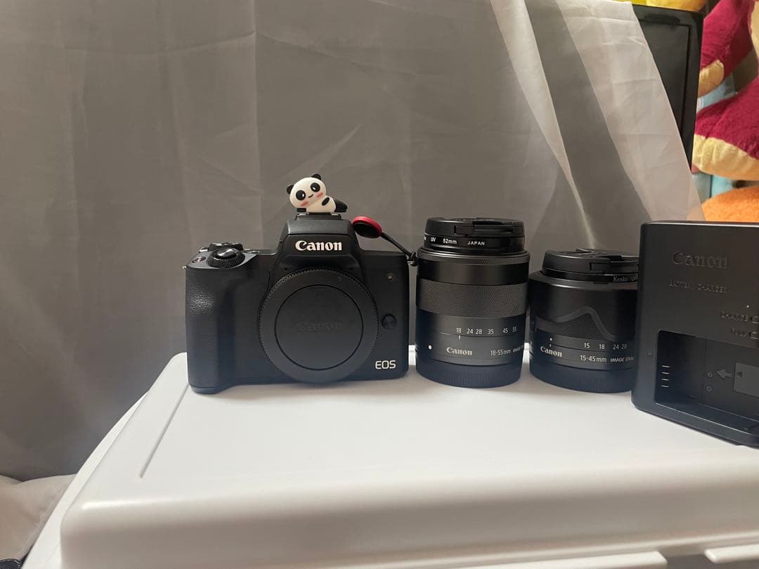 Canon (キヤノン)EOS Kiss m50