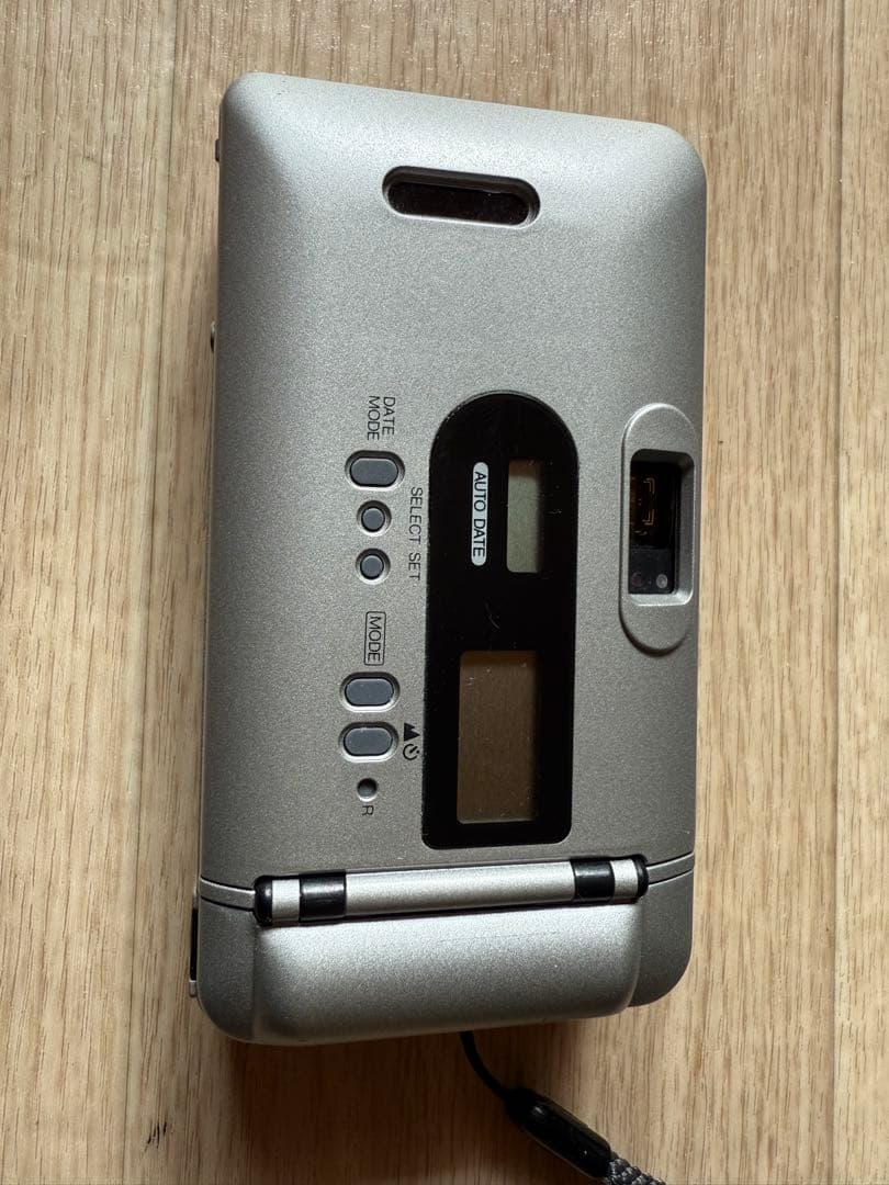KONICA BIG MINI F シルバー コンパクトカメラ　ジャンク