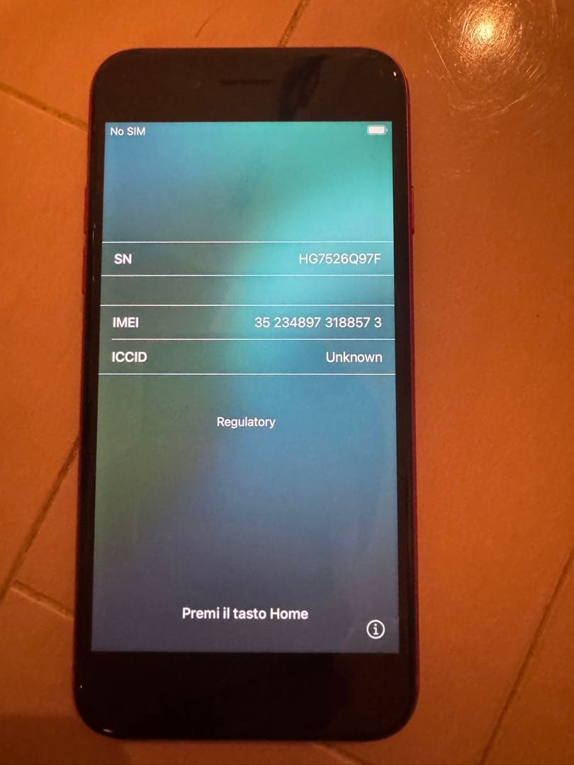 iPhone 8 64GB? (PRODUCT)RED 動作未確認