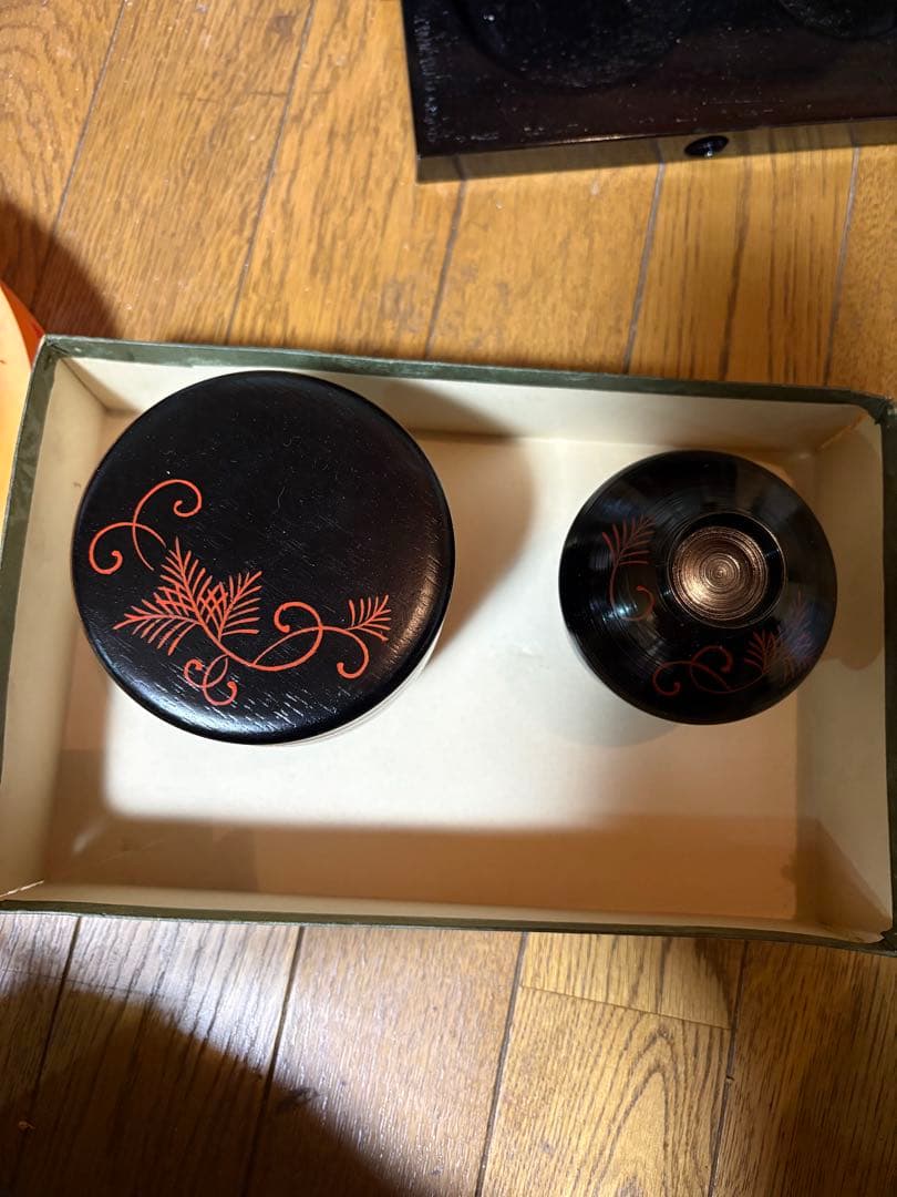 茶道具　野点弁当セット　漆器セット 5客セットで　未使用です。値下げしました
