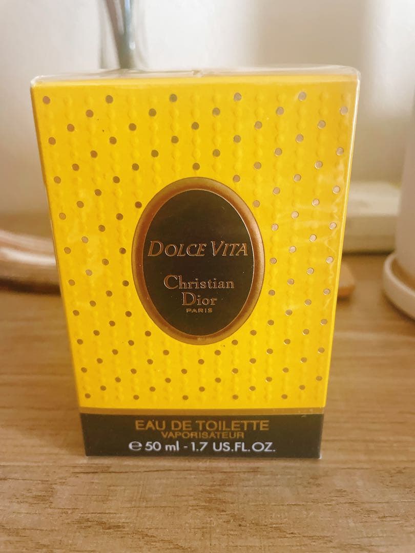 Christian Diorのドルチェヴィータ オードトワレ50ml