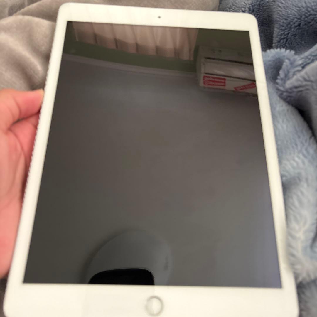 Apple iPad第9世代　美品