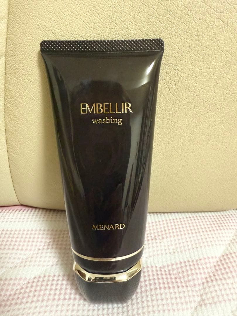 MENARD EMBELLIR 洗顔クリーム