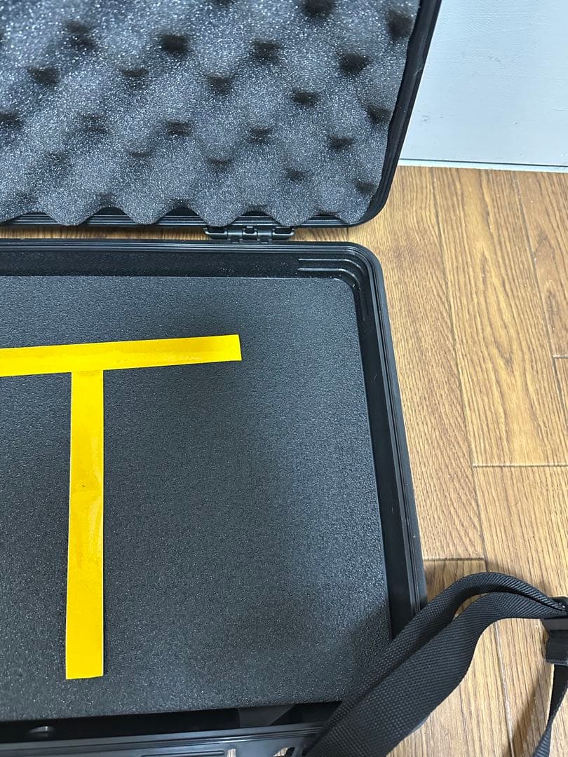 良品PELICAN 1095 Computer Case（ノートブックケー