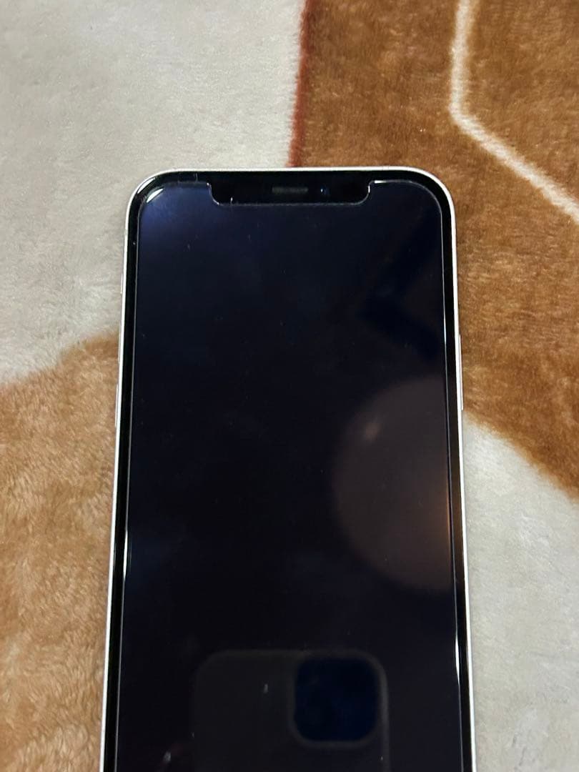 Apple iPhone 12 ホワイト 本体￼ ￼￼￼￼￼￼￼SIMフリ￼￼￼