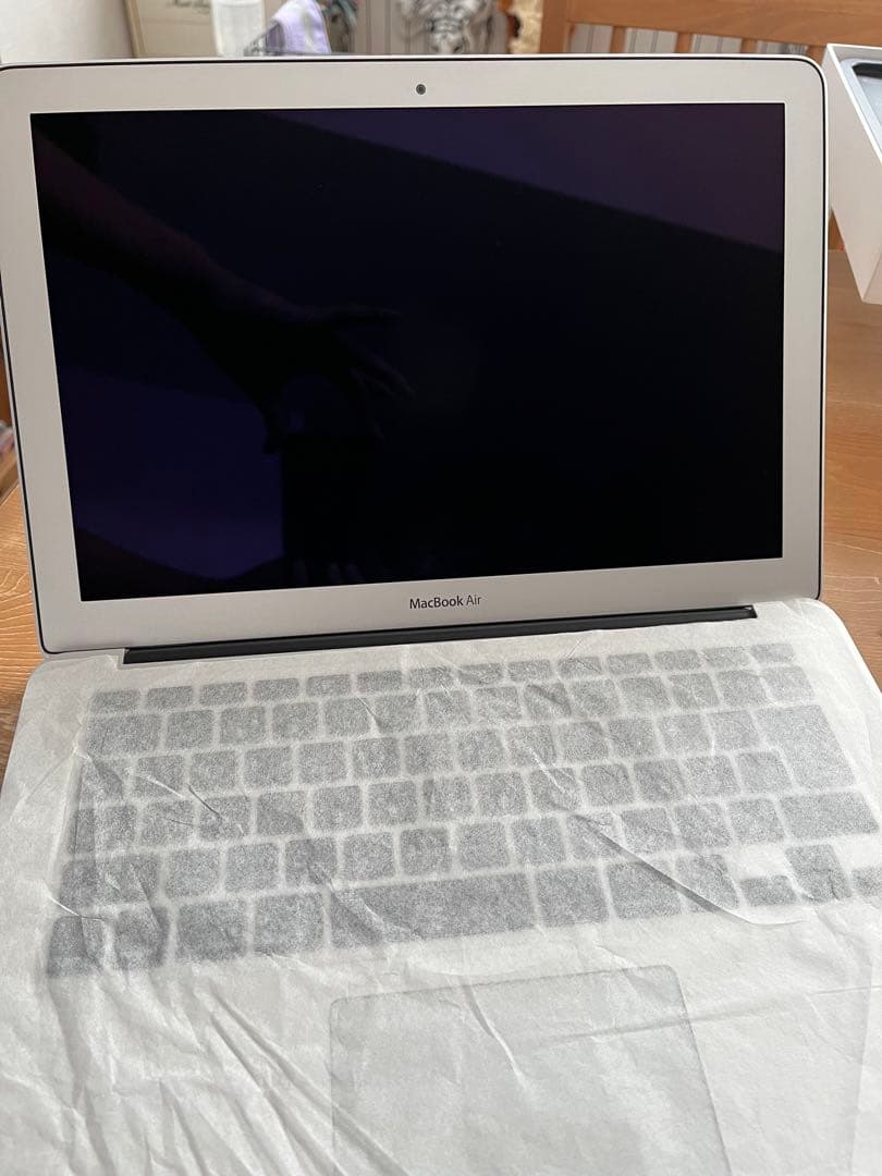 macbook air A1369 MC965J/A ジャンク SSDなし