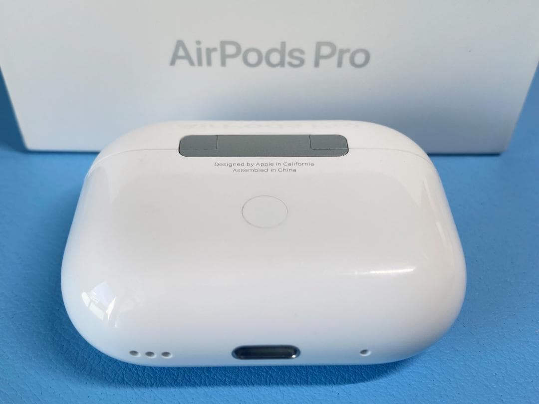 AirPods Pro 第2世代 充電ケースのみ A2968 VXBM