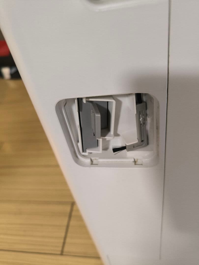 SHARP　18畳空気清浄機　加湿器　数ヶ月使用のみ　送料込み