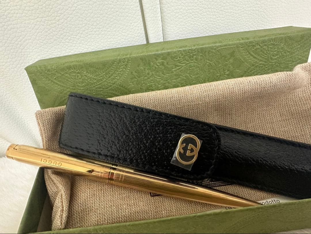 GUCCI ボールペン 本体 黒 レザー