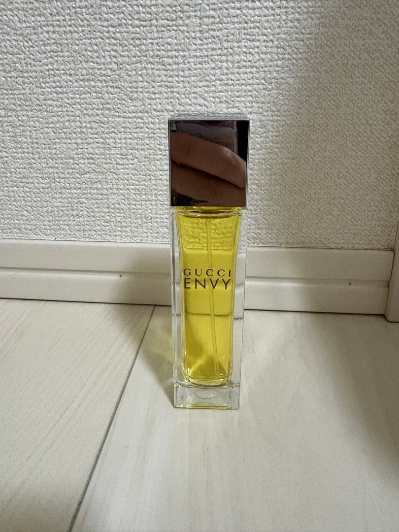 【箱付き新品未使用】GUCCI ENVY 香水 30ml
