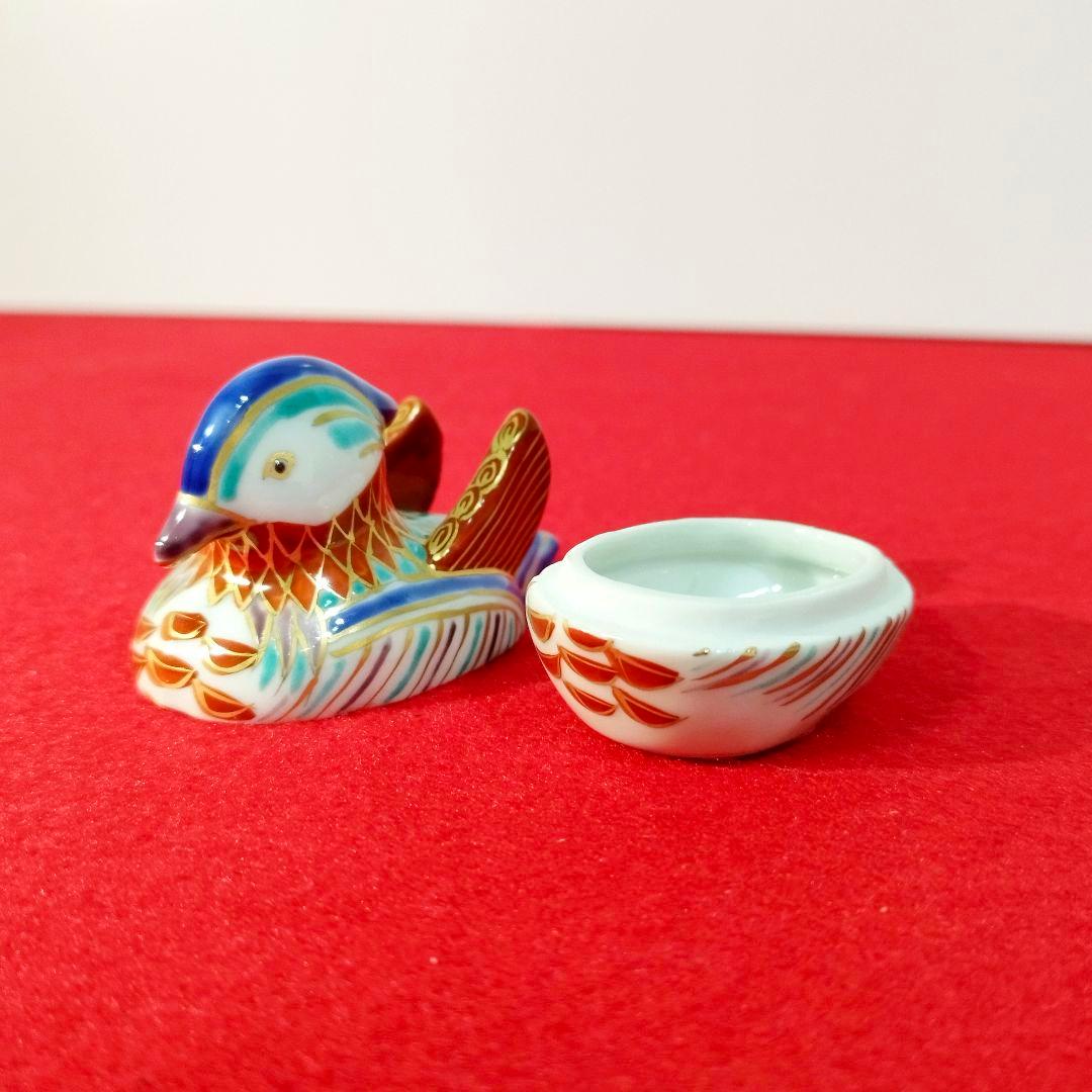 【新品⇒半額以下!!】 香合 色絵鴛鴦（おしどり） 高野 昭阿弥造 共箱 共栞