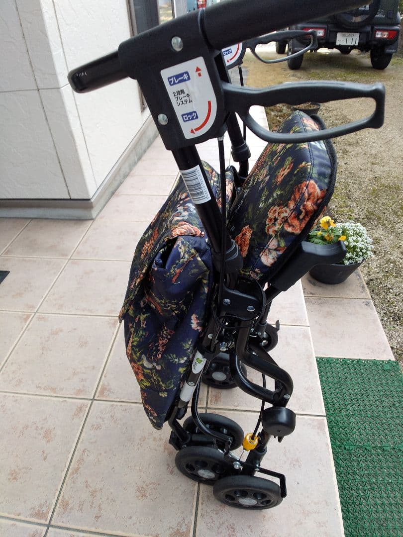 歩行器