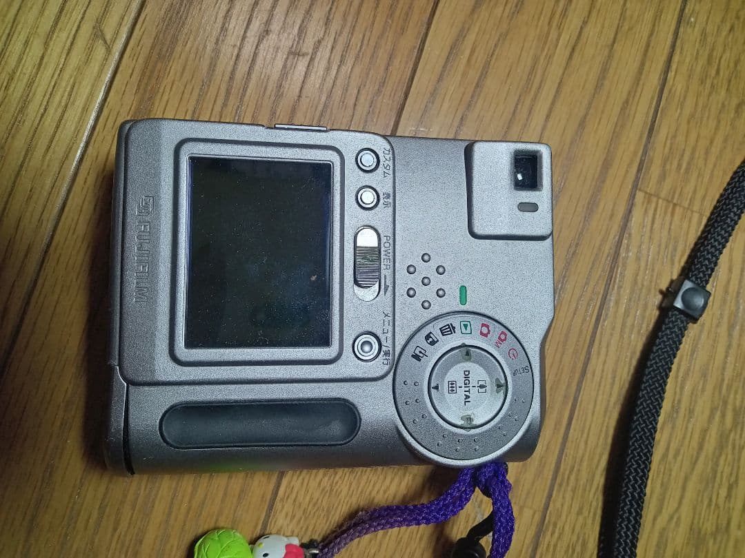 d*3様 デジタルカメラ4台セット　LUMIX IXY 等