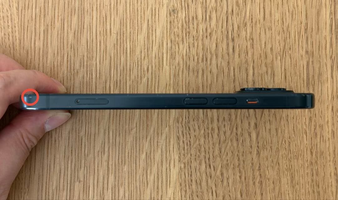 iPhone 15ブラック 128 GB SIMフリー