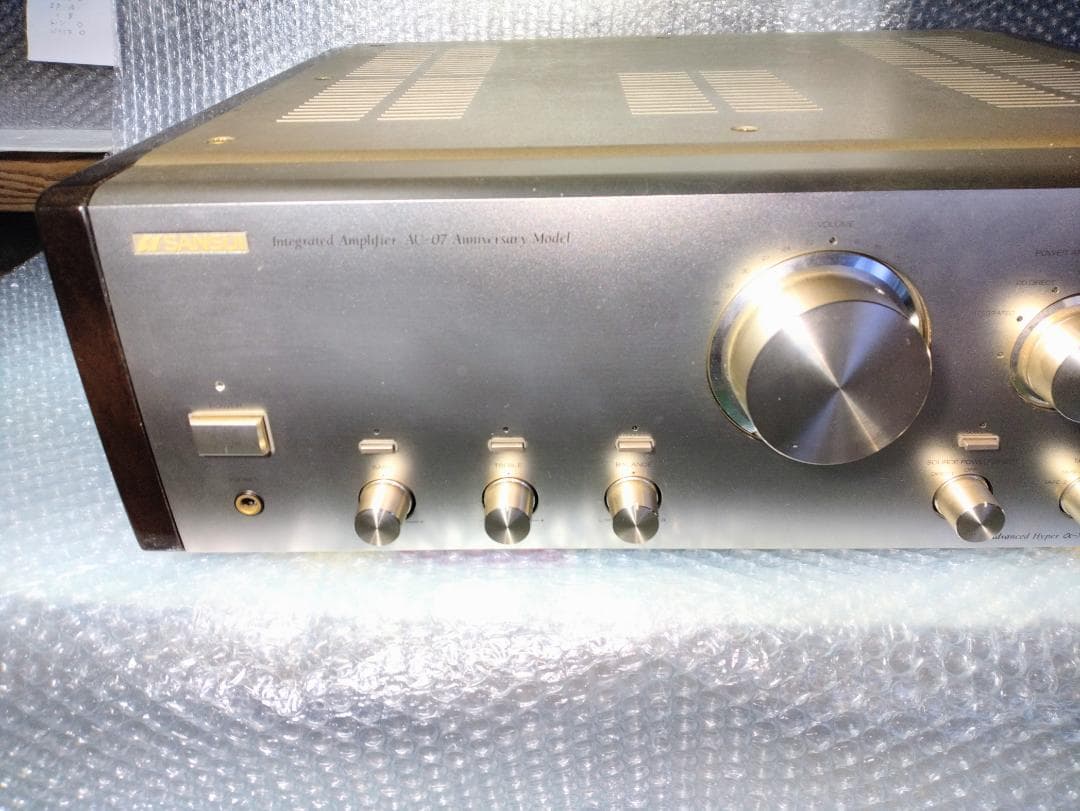 サンスイ　プリメインアンプ　AU-07アニバーサリーモデル