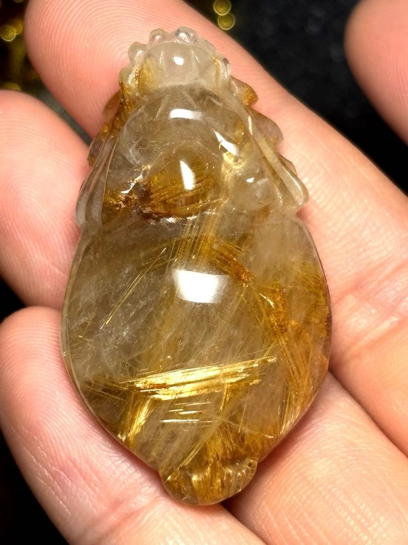 【新入荷】太陽放射タイチンルチル　貔貅　置物　（新品未使用）針ギラギラ　金運最強