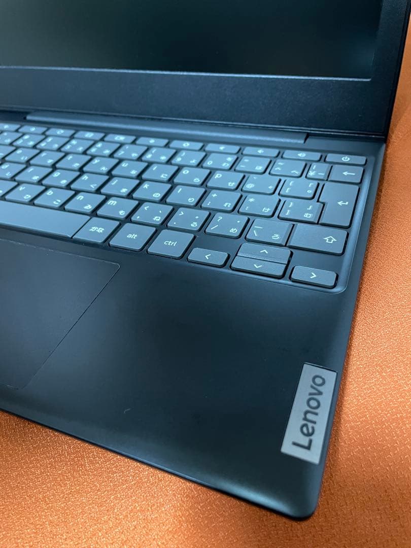 美品・バッテリー良好90%　Lenovo IdeaPad 3 CB 11AST5