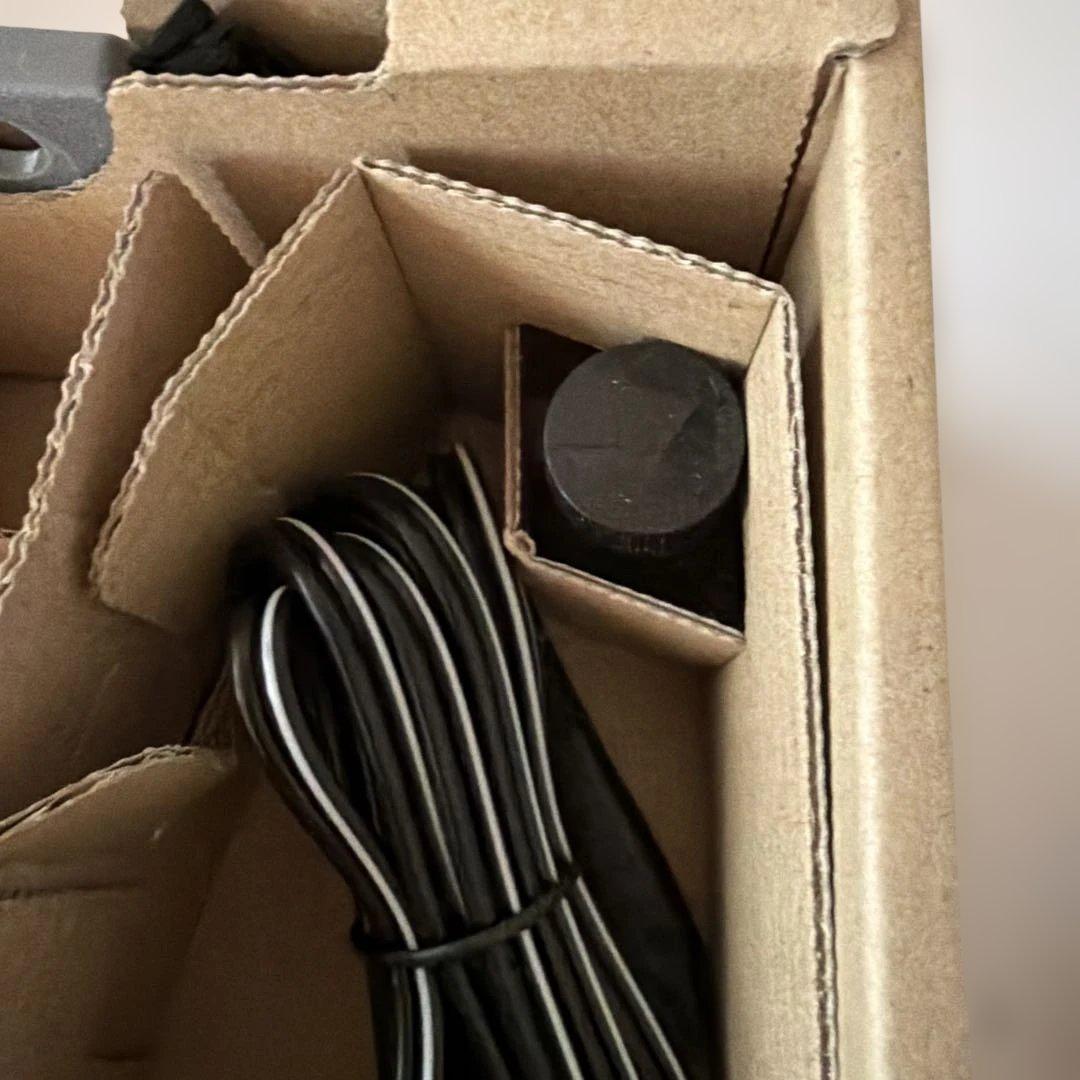 パナソニック　ランダムラッシュ　ES-ST2R シェーバーホルダー欠品