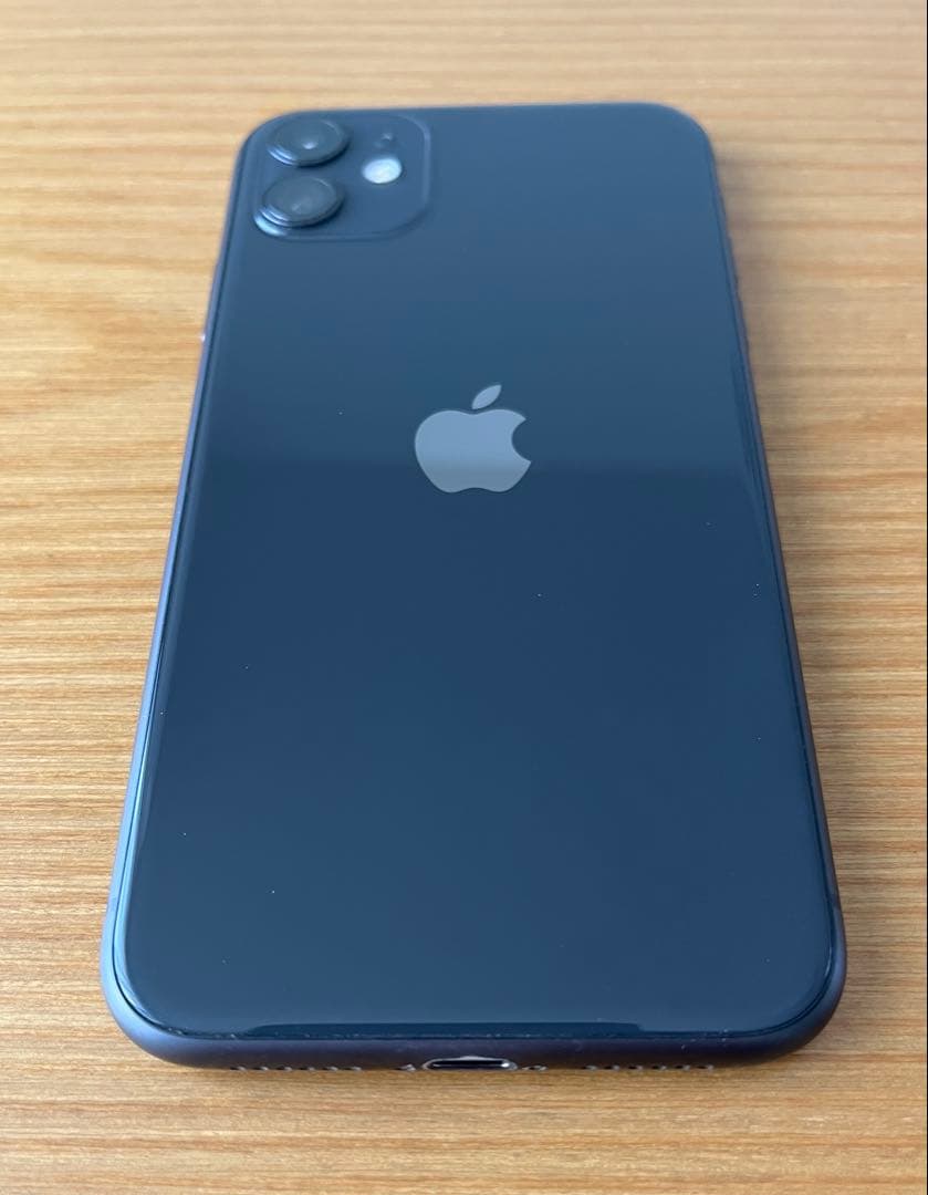iPhone11本体　128GB SIMフリー　ブラック