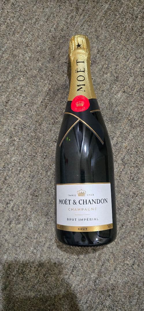 MOET & CHANDON BRUT IMPERIAL 750mI 12本