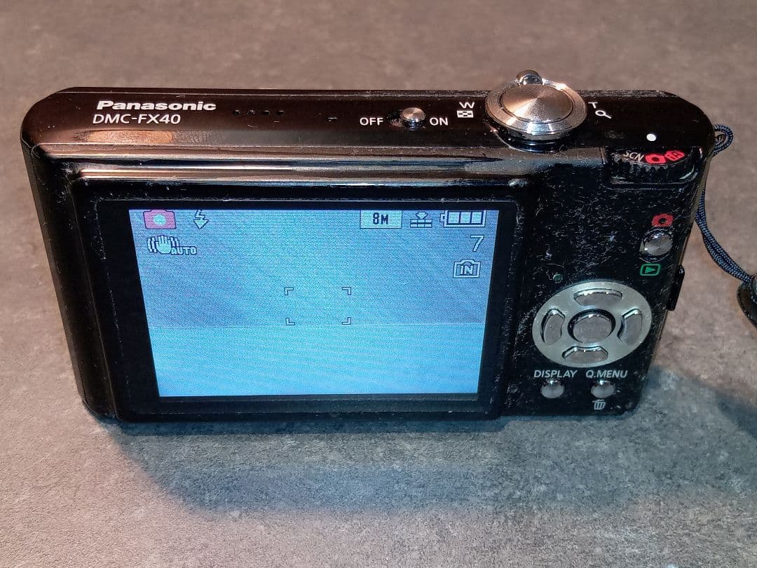 【Panasonic】コンデジ LUMIX DMC-FX40 ブラック