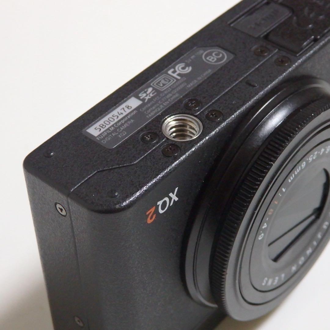 動作確認済み　フジフイルム　XQ2 黒　美品　コンデジ　FUJIFILM