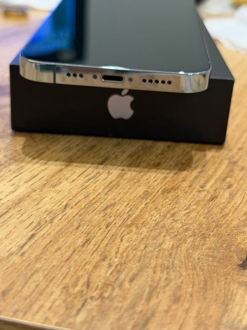 iPhone 13 Pro 128GB シエラブルー 本体　充電ケーブル付