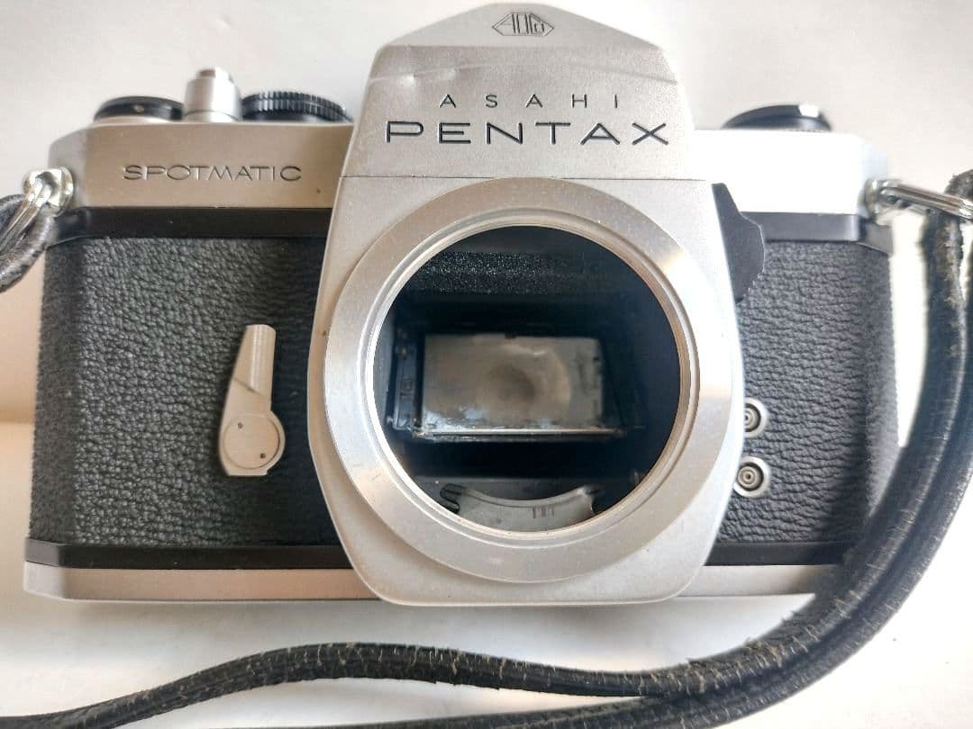 156【匿名】 ペンタックス SP 一眼レフ フィルムカメラ レトロ
