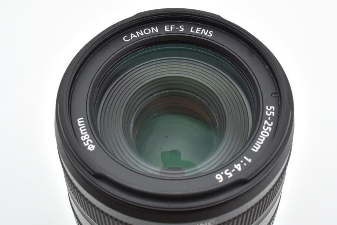 美品　Canon EF-S 55-250mm F4-5.6 IS　望遠レンズ