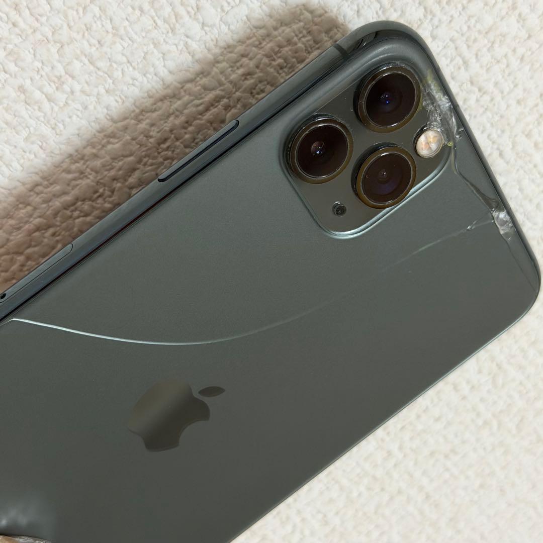 iPhone 11 Pro Max ミッドナイトグリーン 本体【背面キズあり】