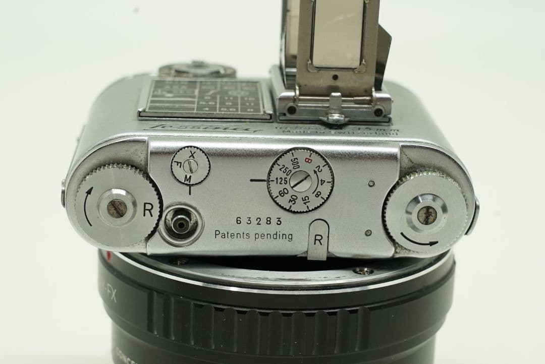 Tessina automatic 35mm 世界最小二眼レフカメラ