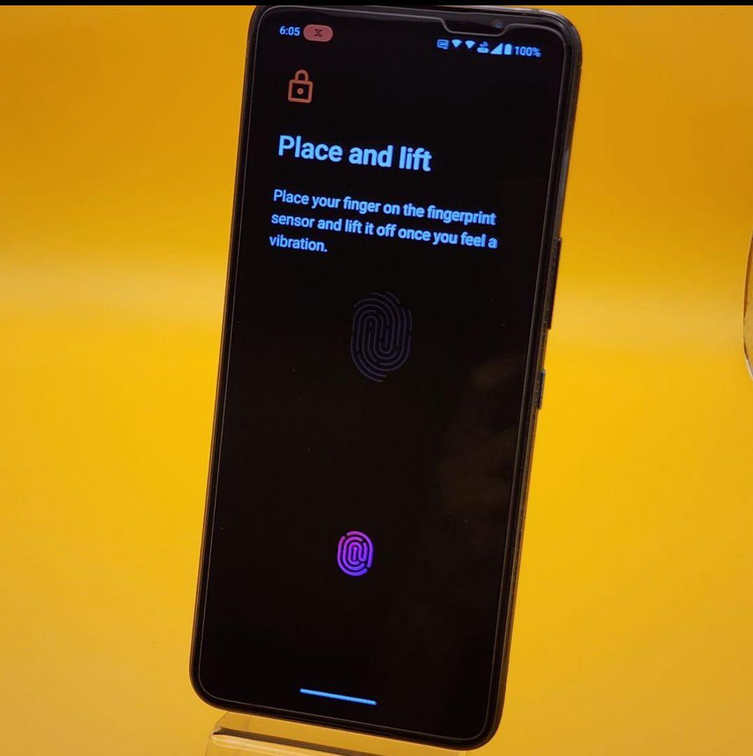 スマートフォン本体 ASUS ROG Phone 6 512GB 16GB
