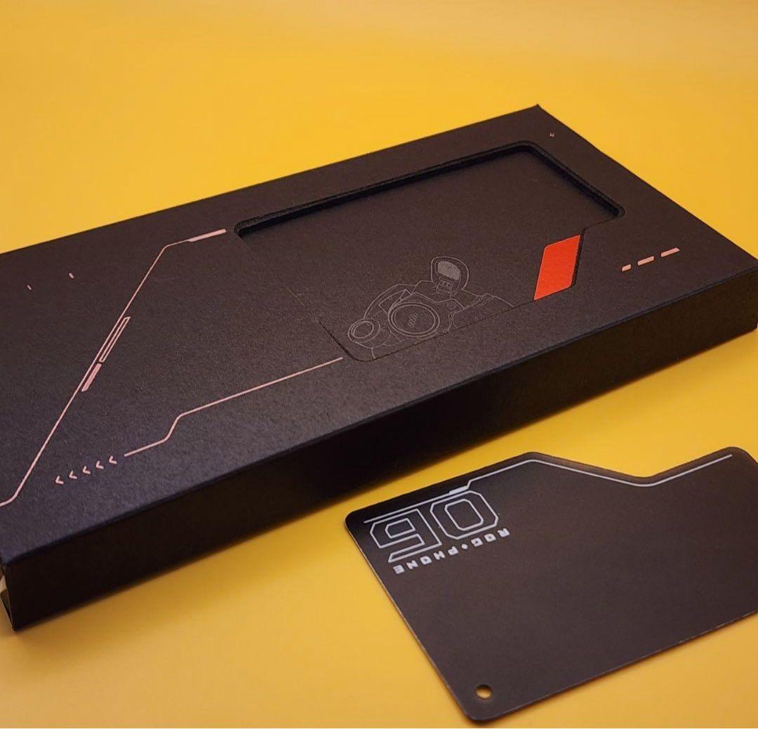 スマートフォン本体 ASUS ROG Phone 6 512GB 16GB